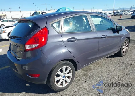 2013 Ford Fiesta Se из США, поврежденный, VIN 3FADP4EJ8DM200641